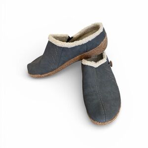 Earth Origins Gray Aurora Johanna Slip-On Clogs Faux Fur 7.5 Comfy